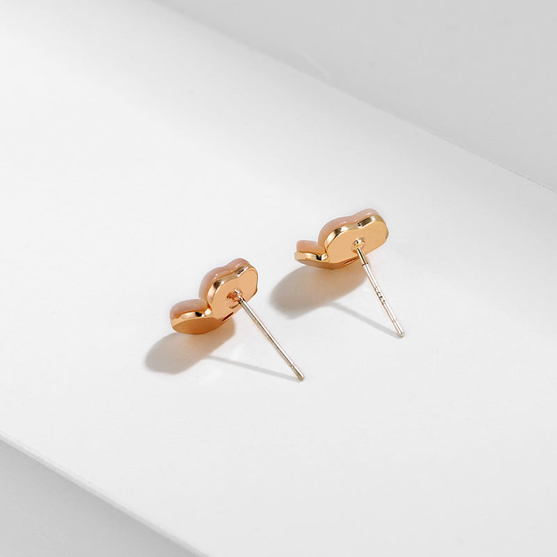 shy unrestrained flower earrings shy unrestrained flower earrings
